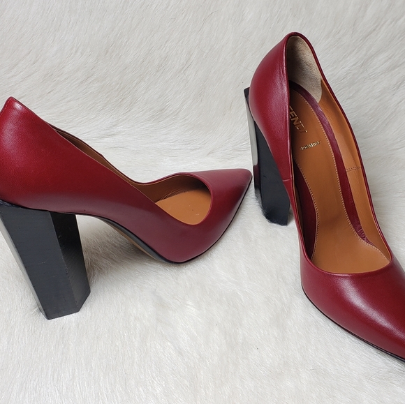 Fendi Chunky Heel Leather Womens Pumps from Italy